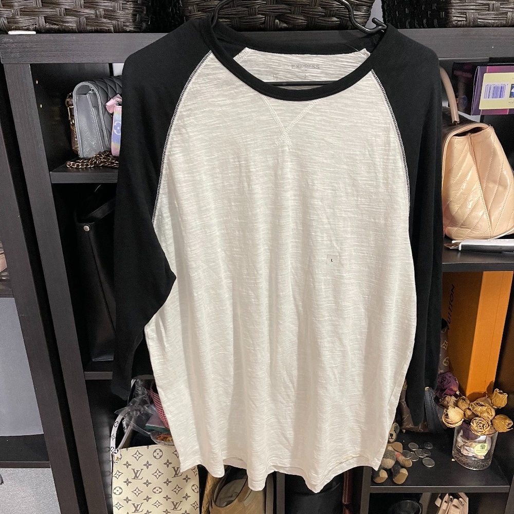 Men EXPRESS tee-shirt